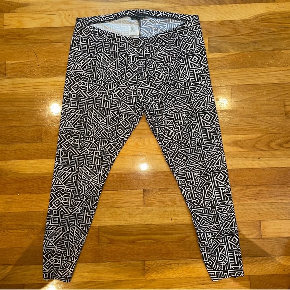 Love University Pants/Leggings Plus Size 1X - Picture 1 of 7